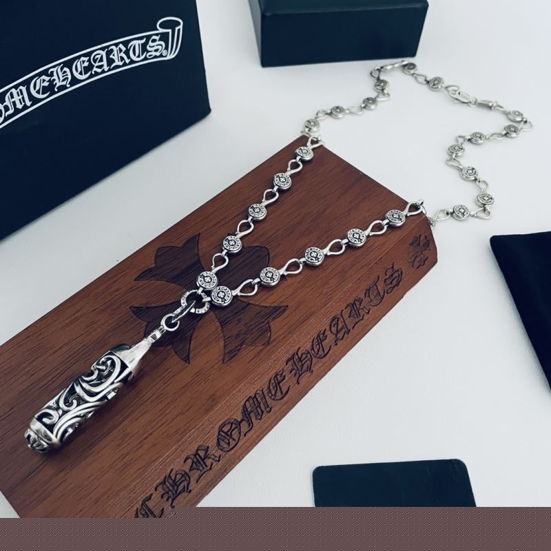 Ch**me He**ts necklaces